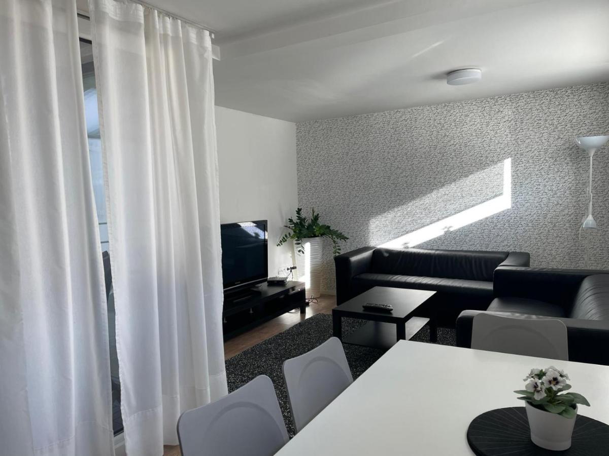Apartman V Centre Michaloviec Michalovce Luaran gambar