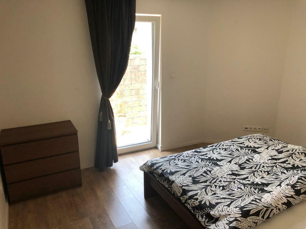 Apartman V Centre Michaloviec Michalovce Luaran gambar